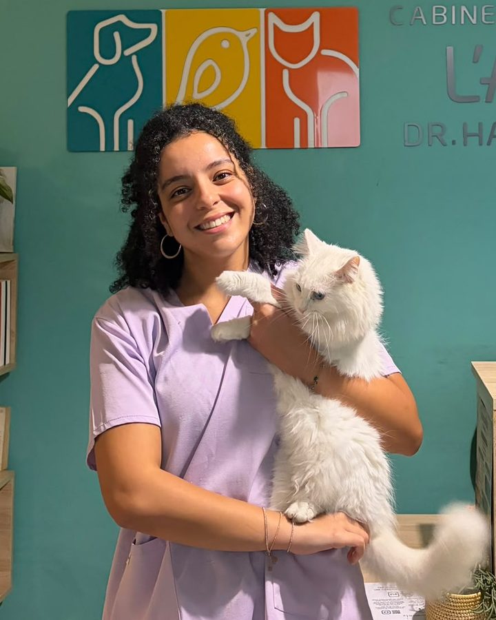 Dr Sarah Hader